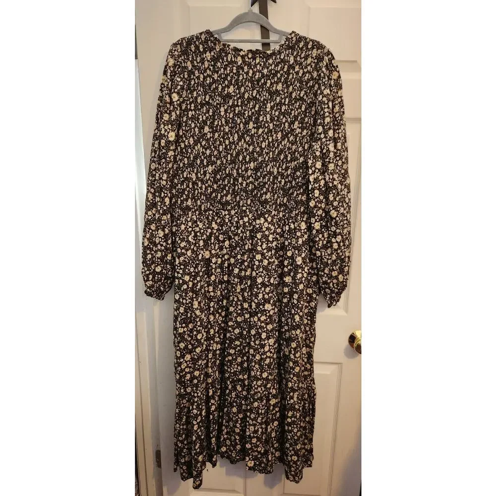Old Navy Womens Plus 4X Floral Smocked Maxi Dress Long Sleeve Pockets V Neck NWT
